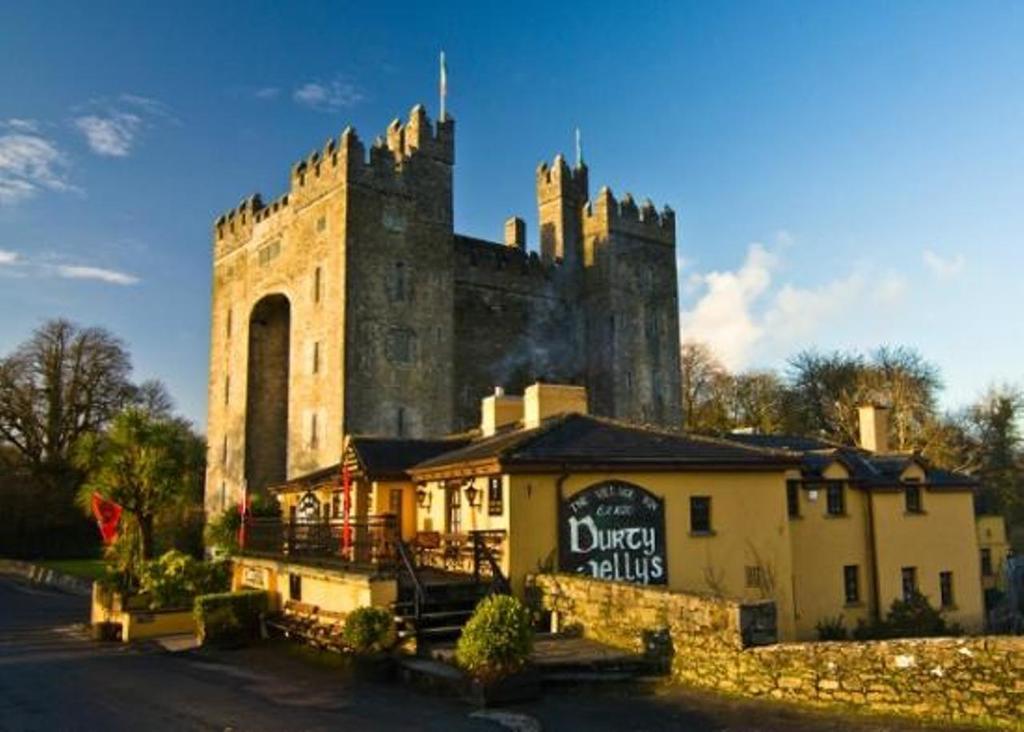 Bunratty Castle Gardens Home Екстериор снимка